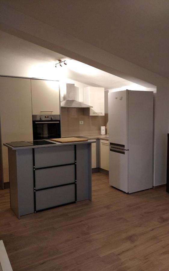 Apartment Ivano Fazana Luaran gambar